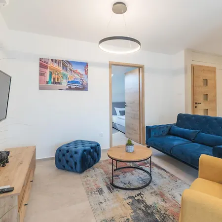 Dimora 2 Bdr With Free Private Parking Lejlighed *