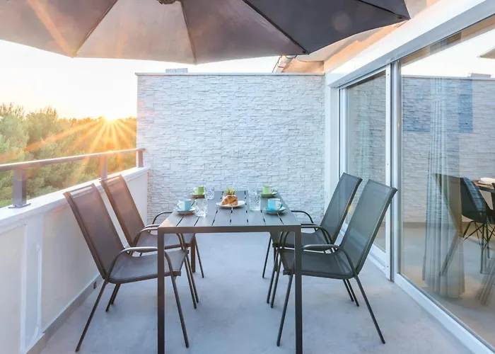 Dimora 2 Bdr With Free Private Parking * Zadar