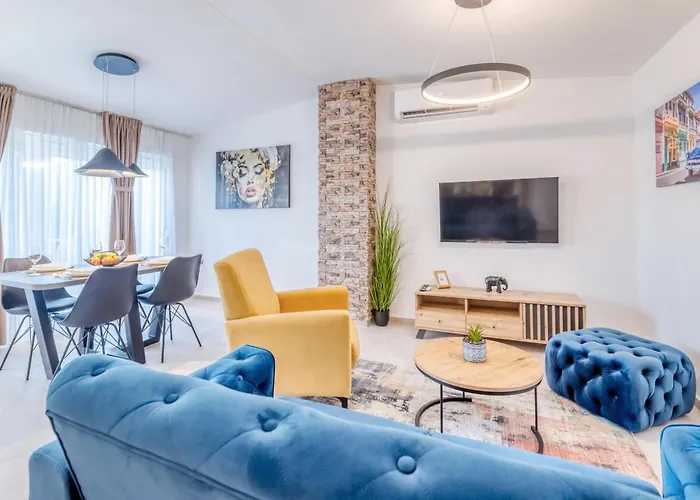 Dimora 2 Bdr With Free Private Parking Lejlighed *