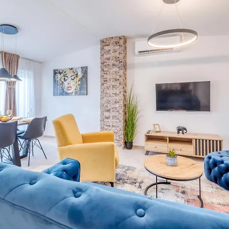 Dimora 2 Bdr With Free Private Parking Appartement *