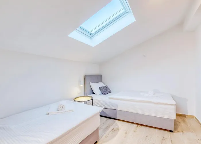 Dimora 2 Bdr With Free Private Parking