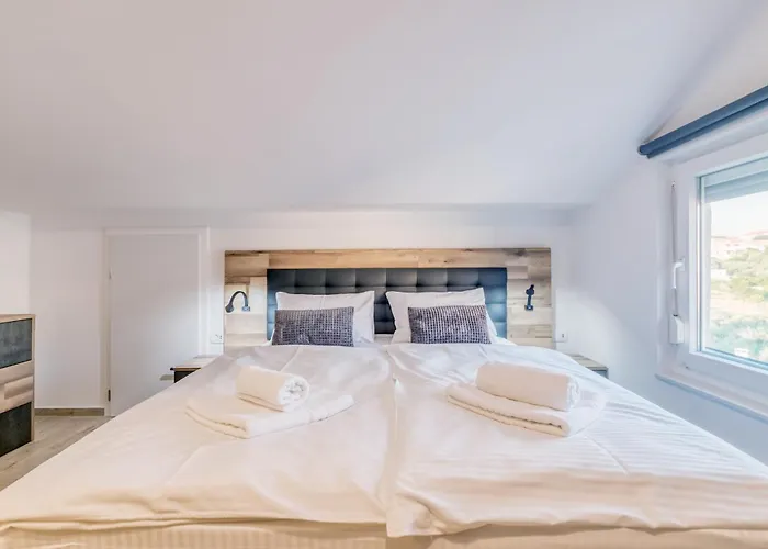 Dimora 2 Bdr With Free Private Parking